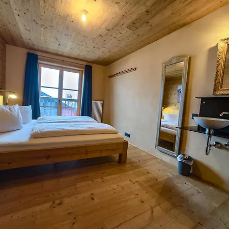 alpen select lodge Kleinwalsertal Riezlern Exterior foto