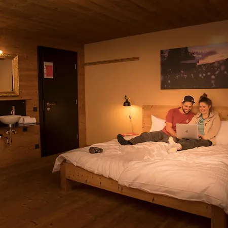 alpen select lodge Kleinwalsertal Riezlern Exterior foto