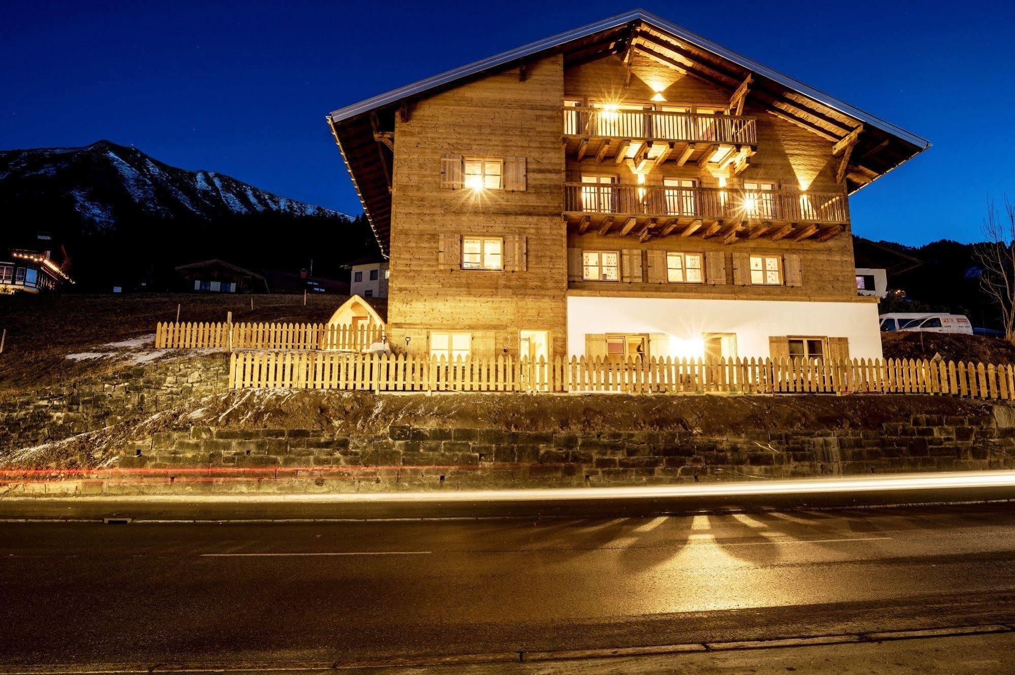 Alpen Select Kleinwalsertal Lodge Riezlern